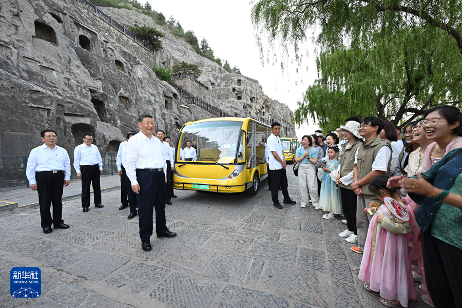 习近平在河南考察时强调 坚定信心推动高质量发展高效能治理 奋力谱写中原大地推进中国式现代化新篇章